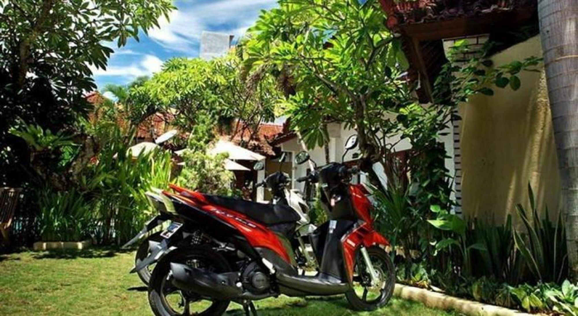 Yuli Bungalows Kuta Lombok Exteriör bild